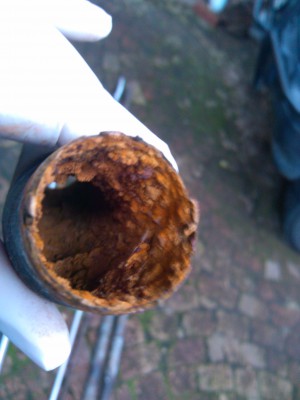 This is the inside of the old pipe. Mind boggling. I fear for the block.